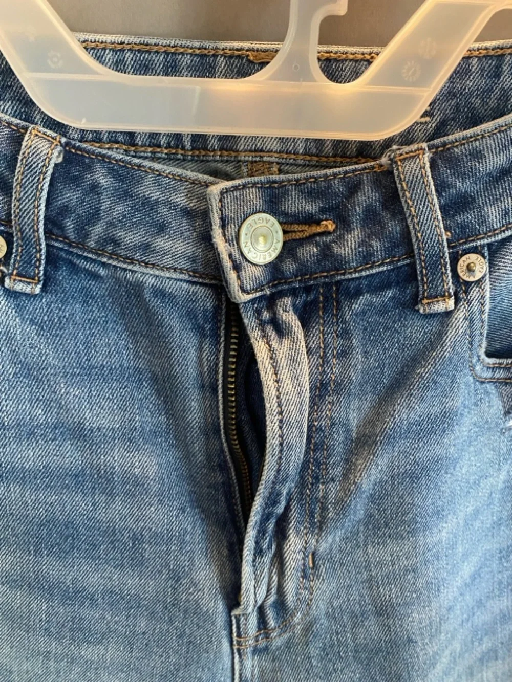 American Eagle Outfitters Blue Distressed Boyfriend Jeans - Picture 2 of 10